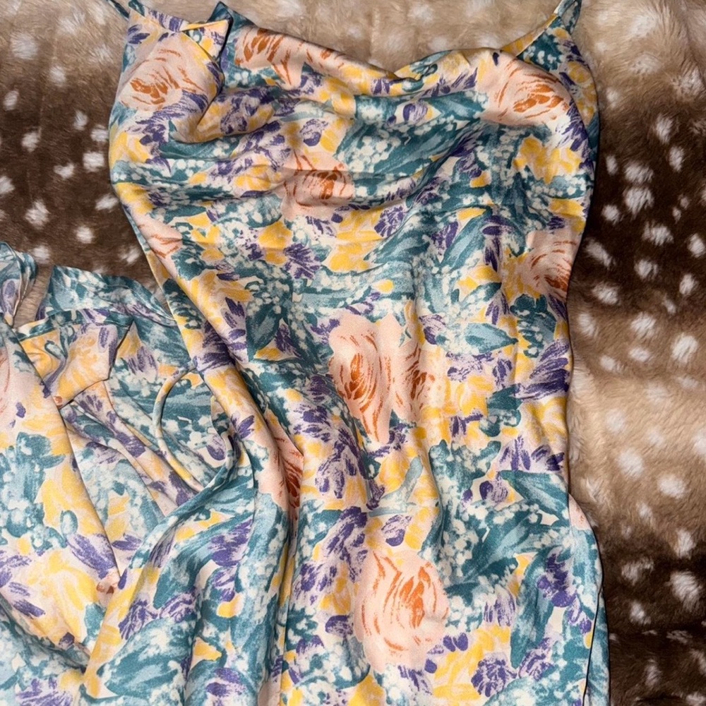 ASTR Pastel Floral Midi Dress in Cream, Blue, Peach - Picture 2 of 3